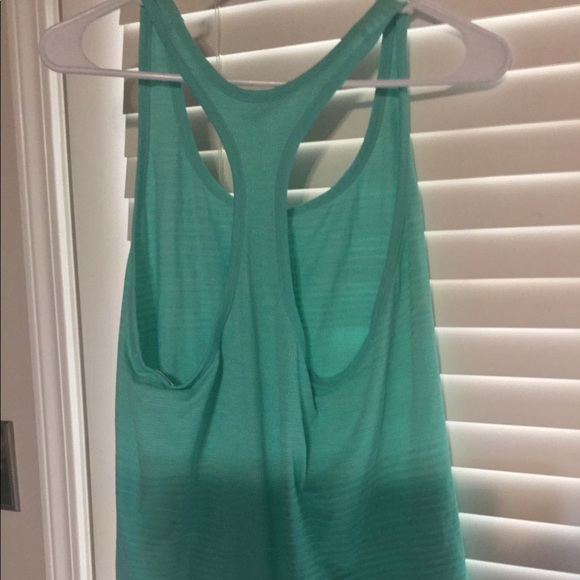 Patagonia Women’s Tank Top, Medium - Picture 2 of 8